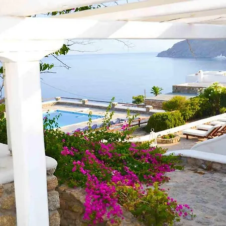 Aesop Mykonos Feriehus *